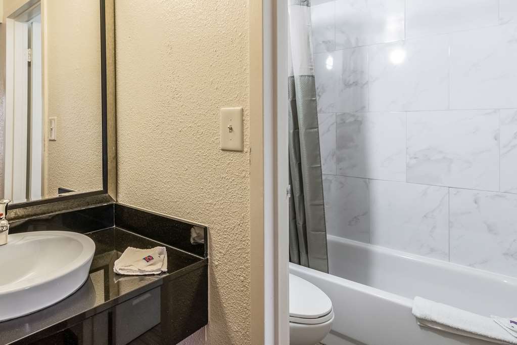Motel 6 Little Rock AR West - photo 18