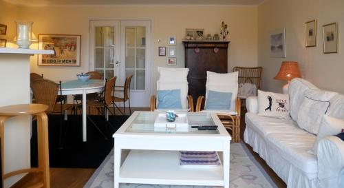 Golf & Strand B3 — 4-Star Luxury Hotel in De Haan, Belgium