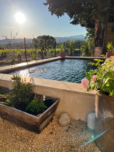 La grange - carbon neutral hotel in Sablet