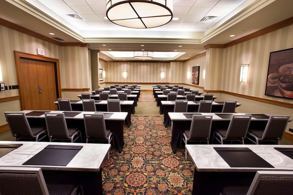Hilton Chicago Oak Brook Suites - photo 43
