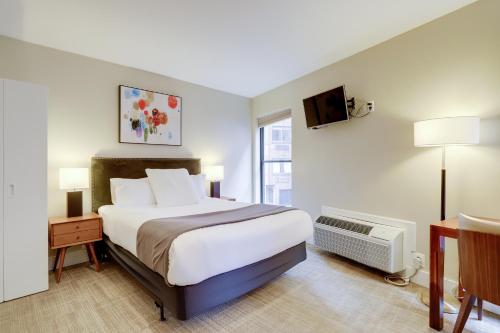 DuPont Place Boutique Inn - photo 66