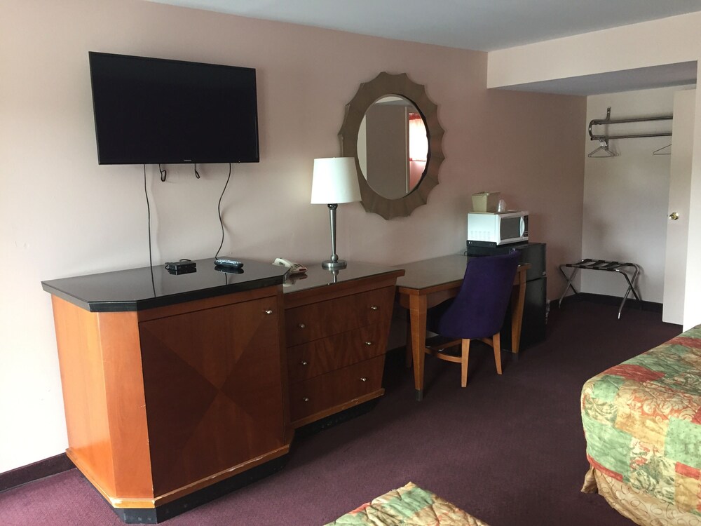 Scottish Inns Albany - photo 11