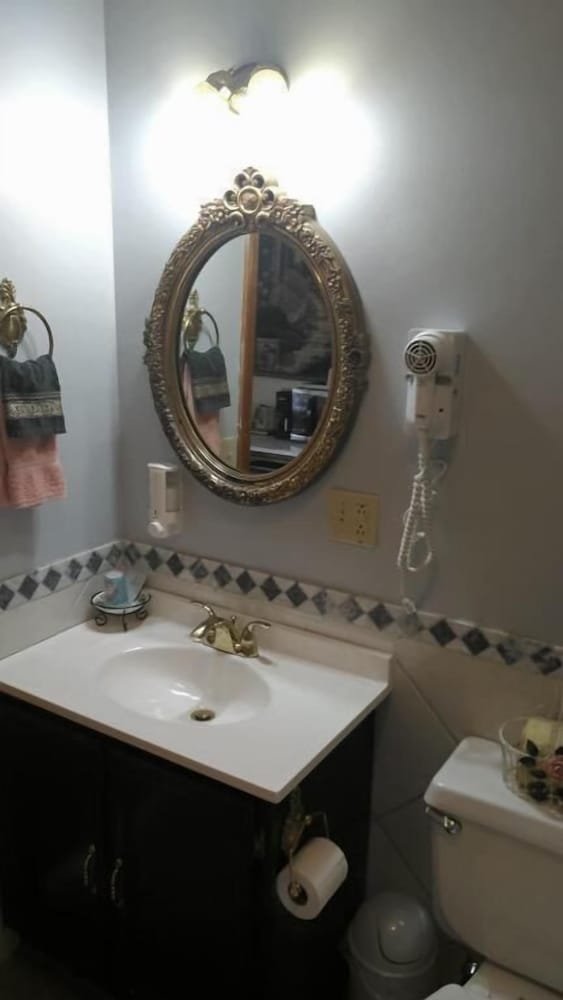 Midway Lodging - photo 28