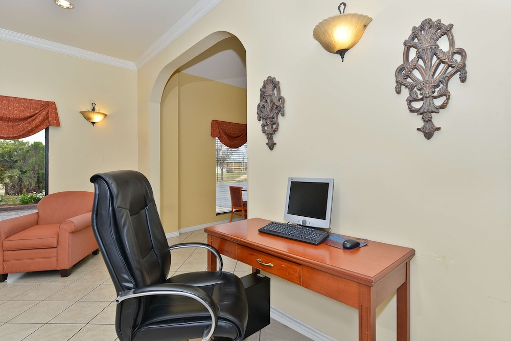Americas Best Value Inn Hillsboro - photo 14
