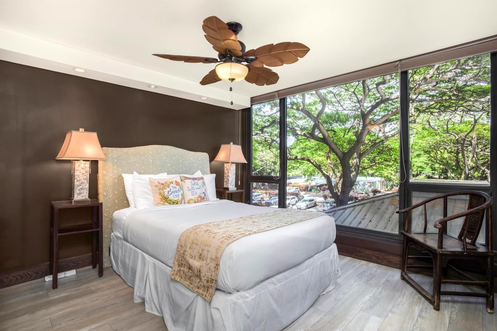 Mahana 2 Free Rental Cars KBM Resorts Oceanfront 2 bedroom Villa At Mahana Resort 2 Units 4 Bedrooms Ml 1193 — hotel in Ka'anapali