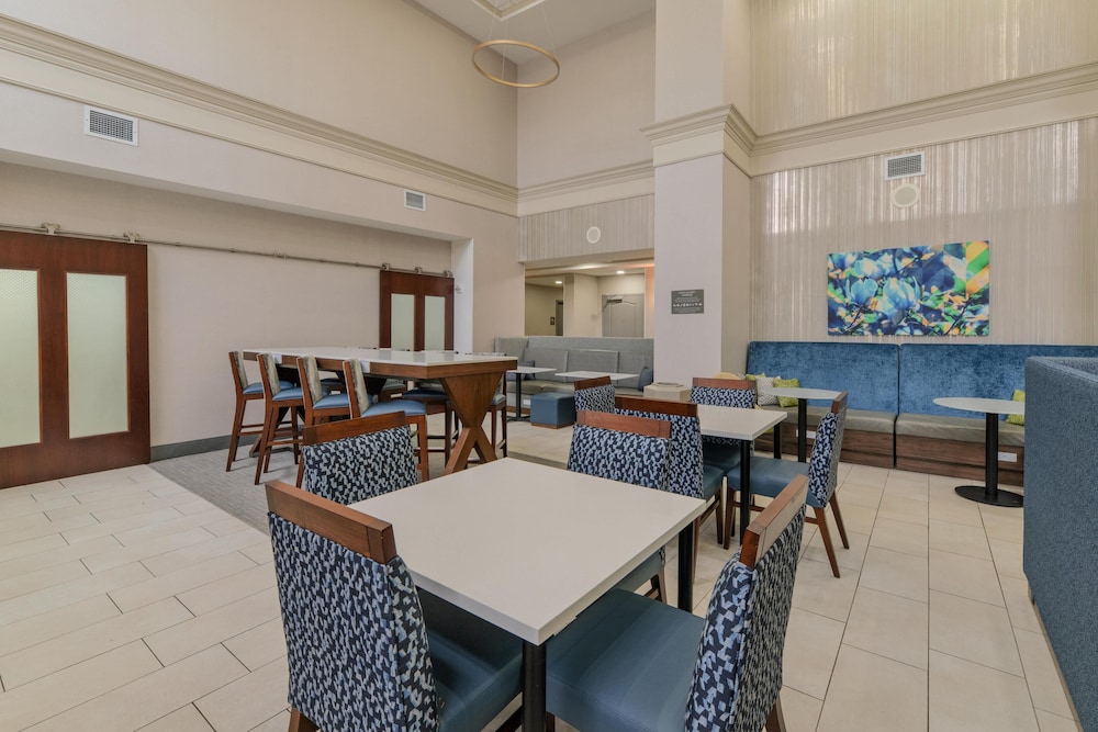 Hampton Inn & Suites Florence Downtown - photo 14