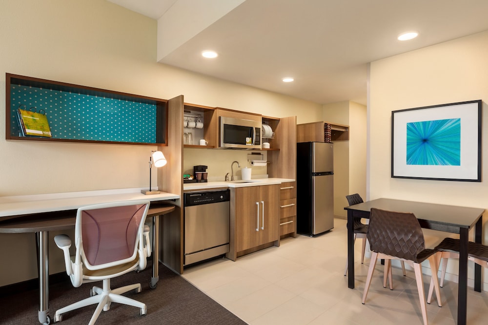 Home2 Suites by Hilton Raleigh West Lenovo Center - photo 10