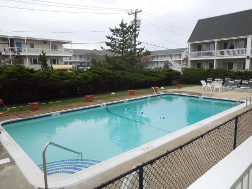 Royal Atlantic Beach Resort - photo 7