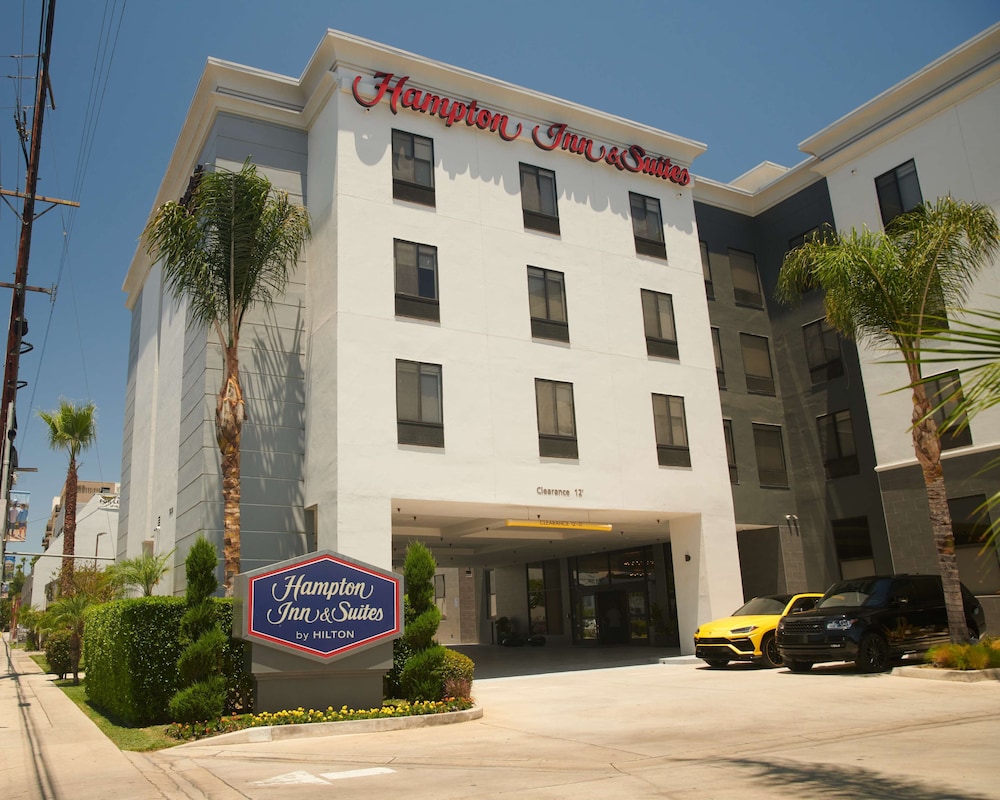 Hampton Inn & Suites Los Angeles Sherman Oaks - photo 65