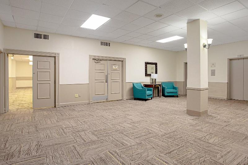 Red Roof Inn Wichita East - photo 94