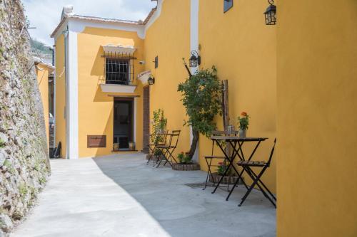 Tra... Incanto E Natura - carbon neutral hotel in Tramonti