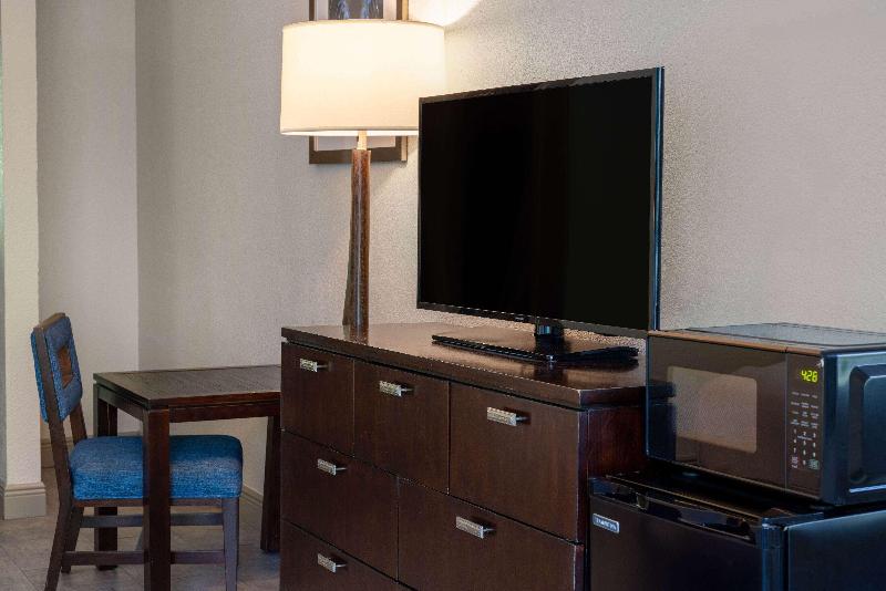 Travelers Inn - photo 22