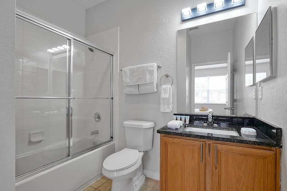 Regal Oaks Resort Vacation Townhomes by IDILIQ - photo 82