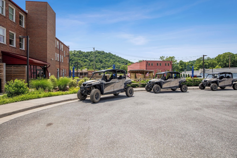 Western Front Hotel - photo 40