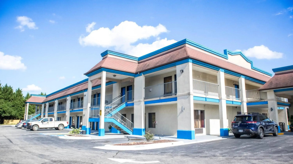 Executive Inn Yanceyville - photo 14