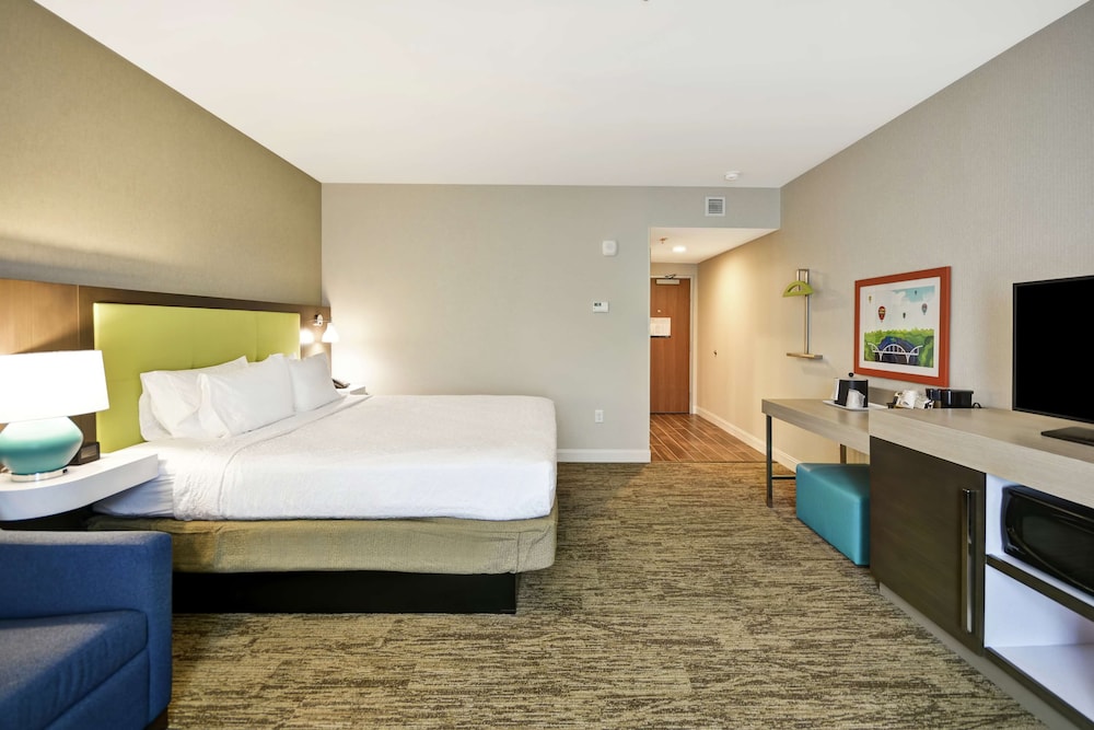 Hampton Inn & Suites Grants Pass - photo 10