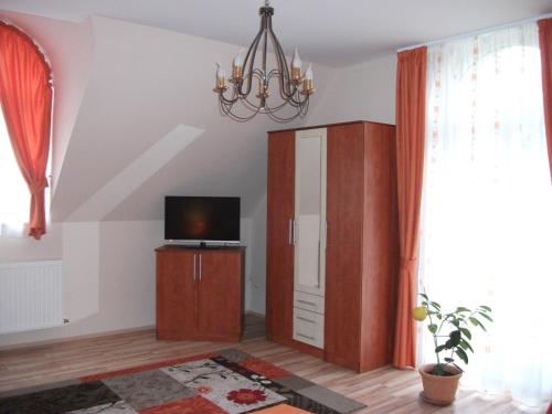 Jóbor Vendégház — hotel in Gyorujbarat