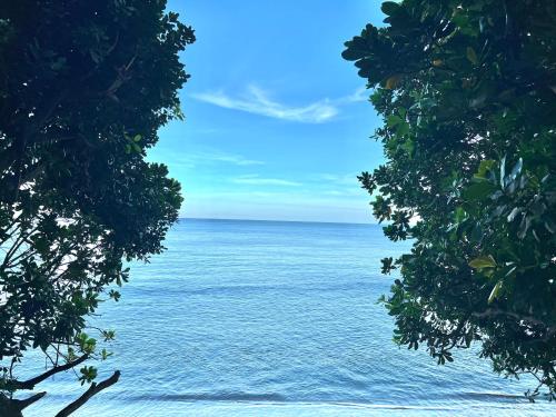 Villa Lippo carita langsung pantai 3bedroom — 4-Star Luxury Hotel in Pandeglang, Indonesia