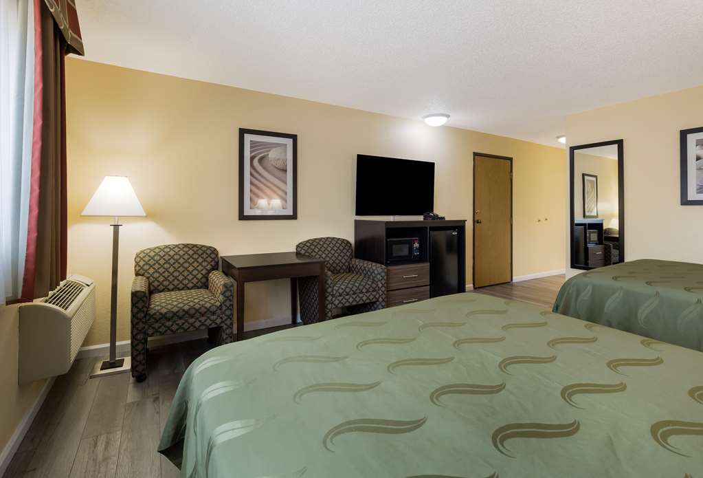 Quality Inn & Suites Medford Airport - photo 16