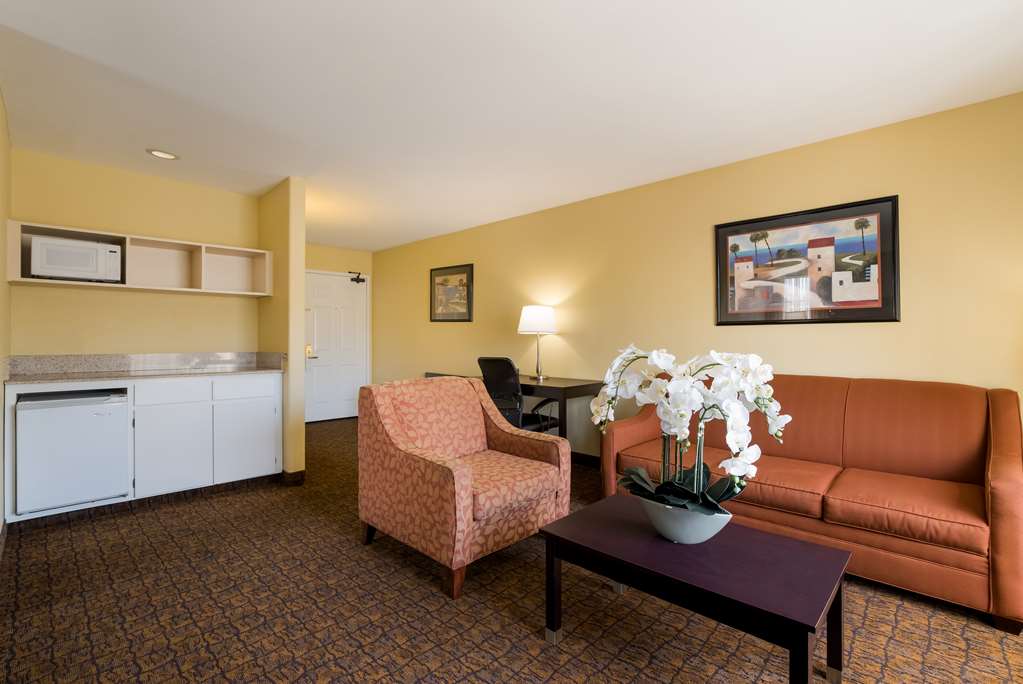 Best Western Escondido Hotel - photo 18