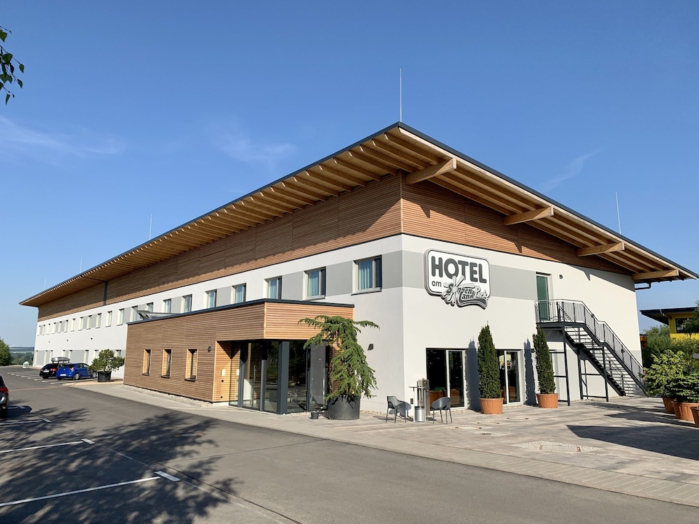 Hotel am Sonnenlandpark — hotel in Lichtenau