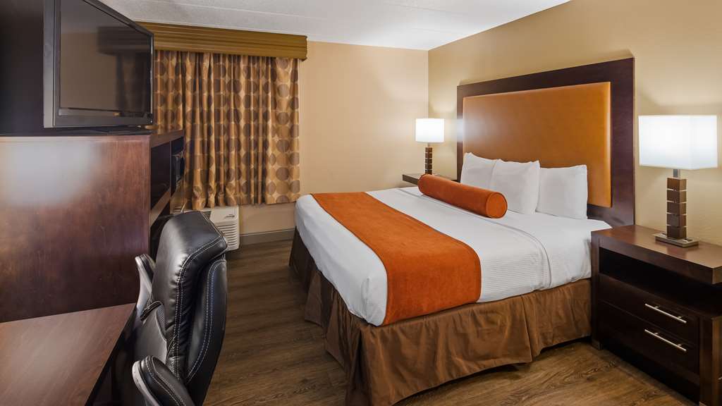 Best Western Crossroads Of The Bluffs - photo 10