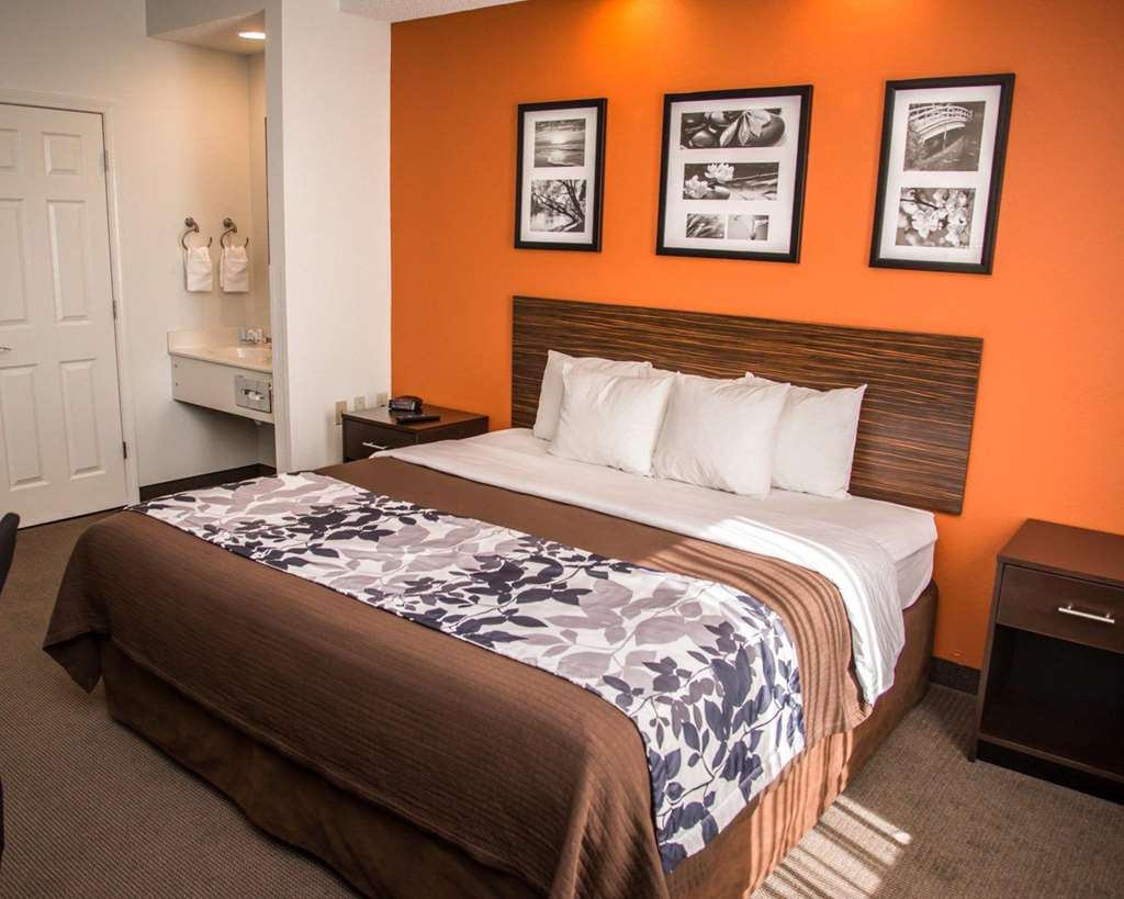 Sleep Inn & Suites at Concord Mills - photo 8