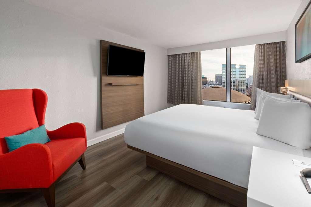 Wyndham Garden Norfolk Downtown - photo 34