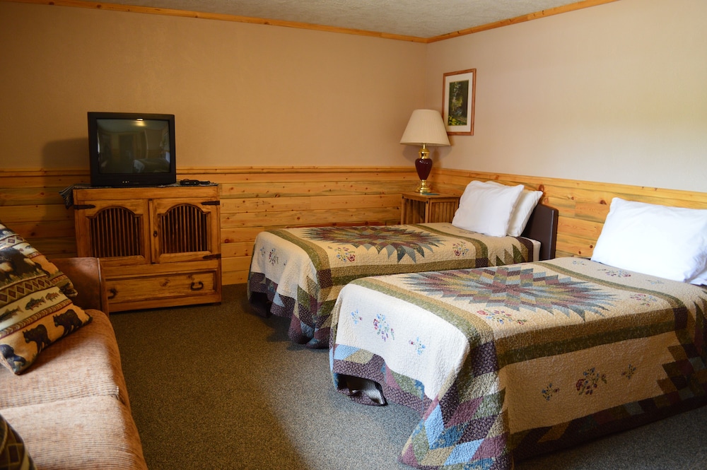 Daven Haven Lodge & Cabins - photo 5