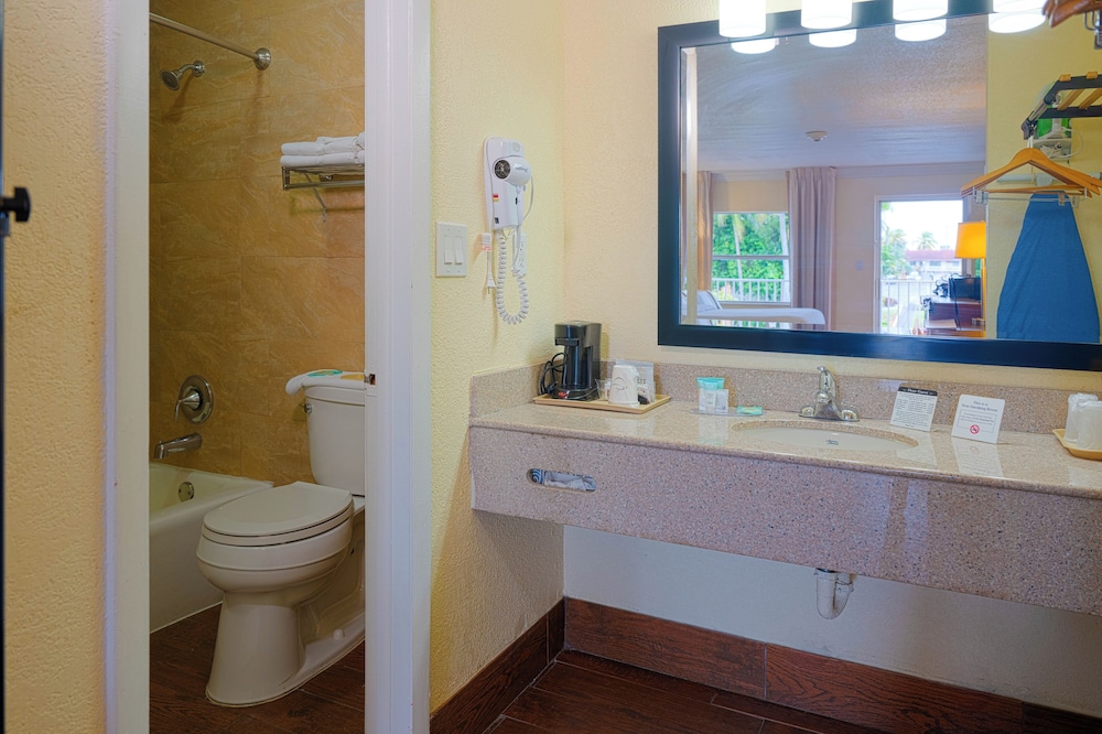 Fairway Inn Florida City Homestead Everglades - photo 71