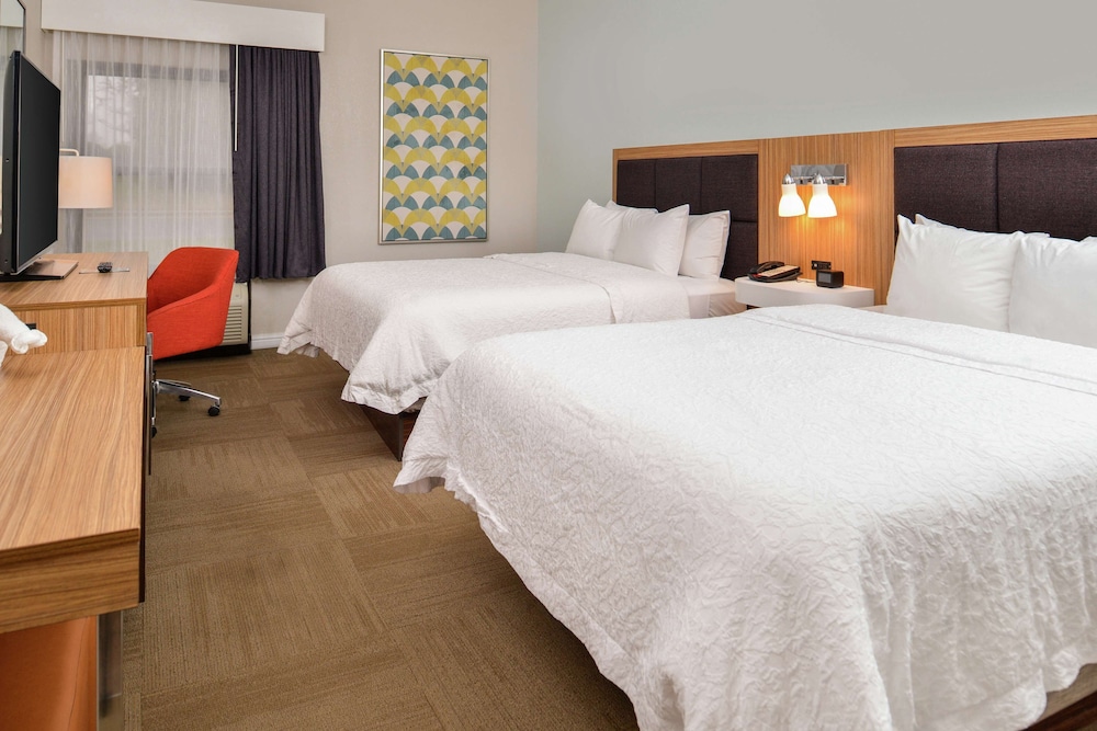 Hampton Inn Raleigh Clayton I 40 - photo 13