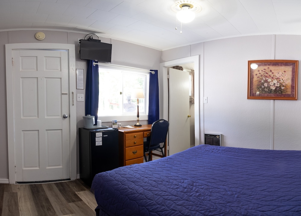 Belle Isle Motel - photo 10