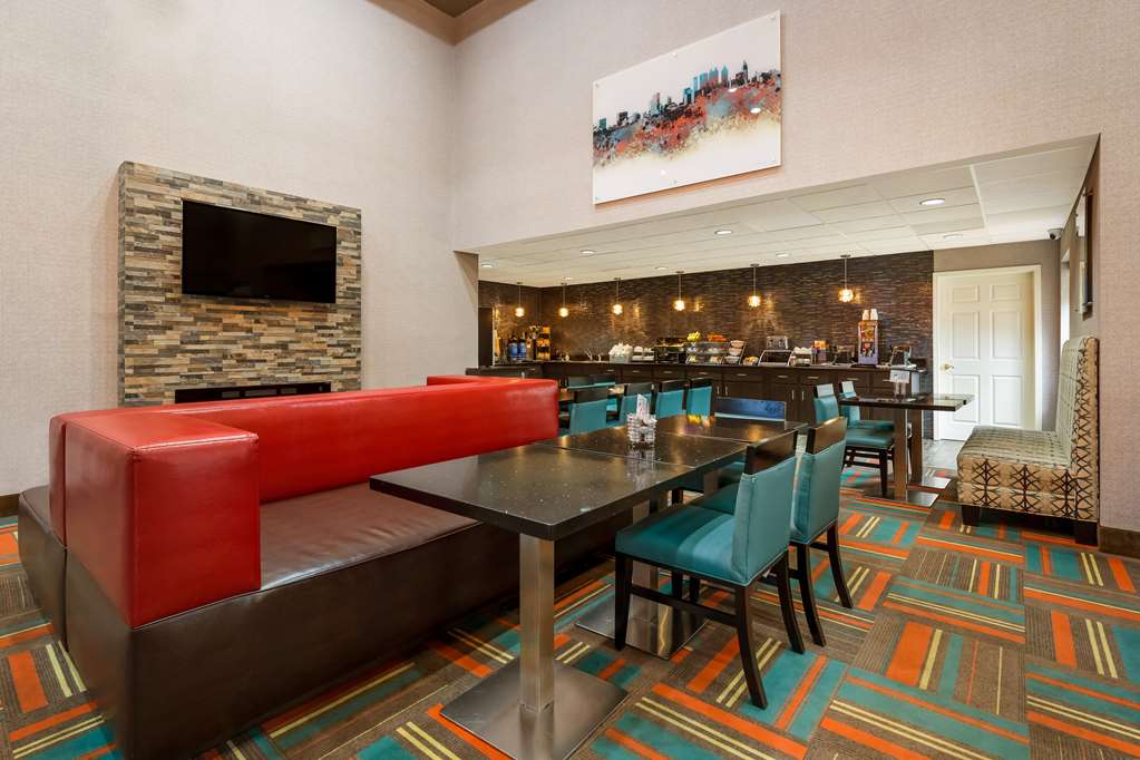 Best Western Bradbury Inn & Suites - photo 3