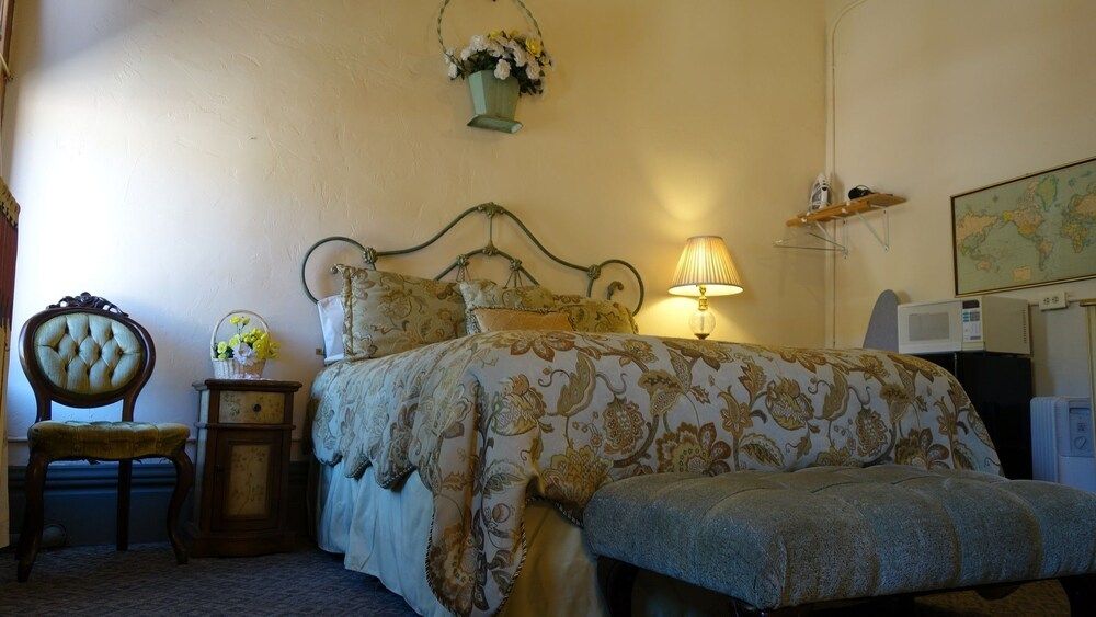 Deadwood Dick's Hotel - photo 17