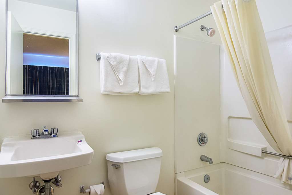 Motel 6 Fayetteville NC Fort Liberty Area - photo 33