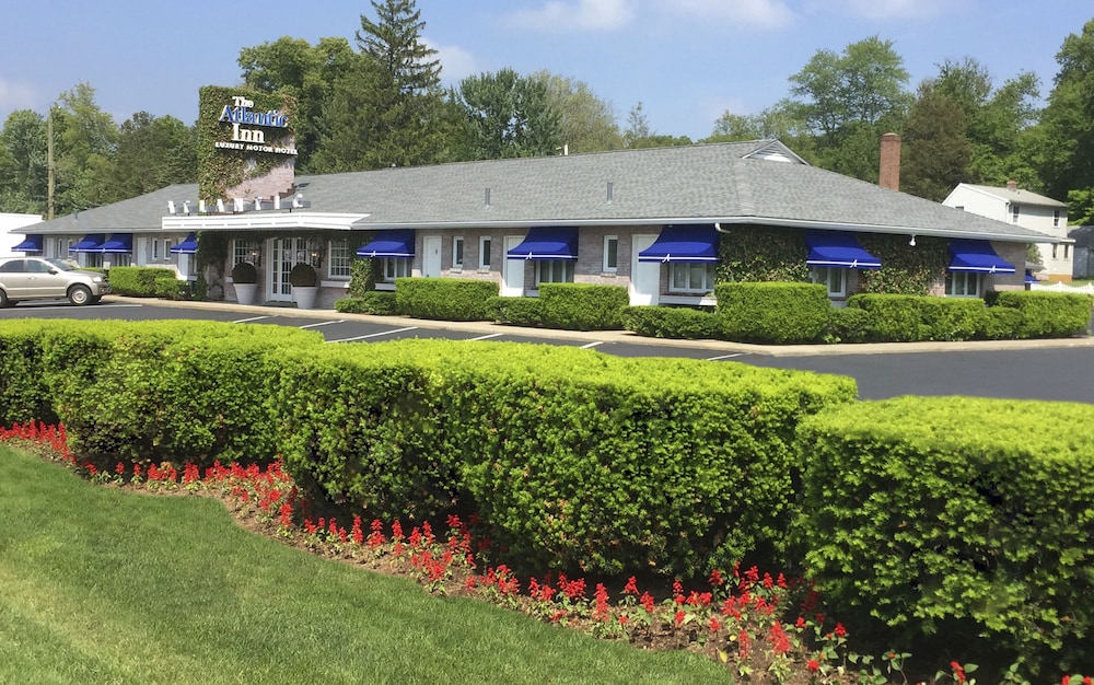Atlantic Inn - carbon neutral hotel in Wethersfield