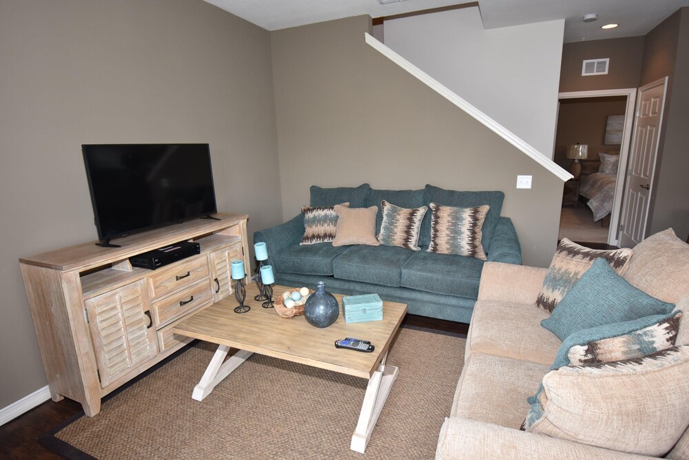 Nov Special W Lucaya 4bed 2 Bath ID: 256175 - photo 21