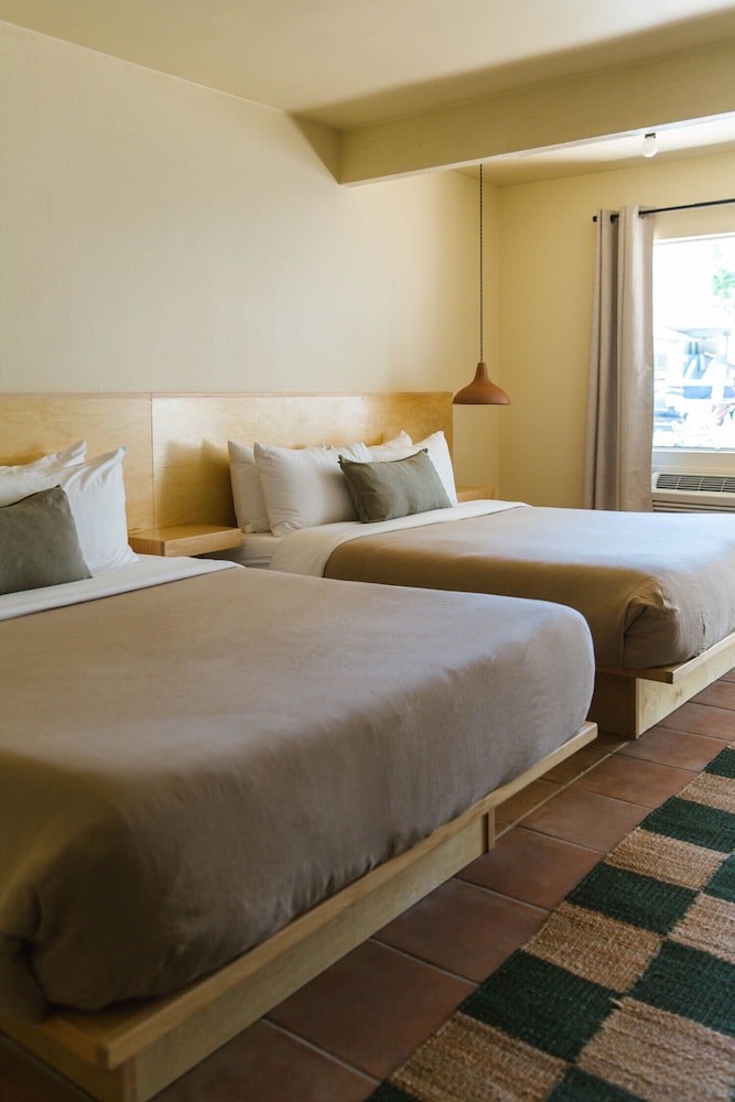 Hummingbird Inn of Ojai - photo 4