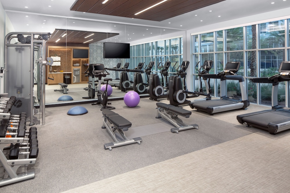 Hotel Indigo Gainesville Celebration Pointe by IHG - photo 15