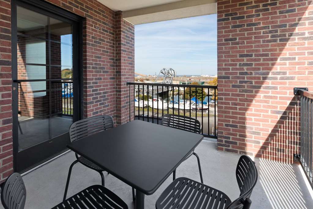 Riverbend Hotel and Suites Trademark Collection by Wyndham - photo 32
