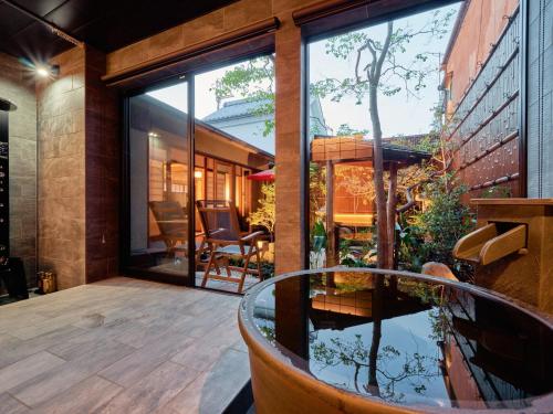 Konjakuso Nara Naramachi Steam Bath House Vacation STAY 93298v — 4-Star Luxury Hotel in Nara-Shi, Japan