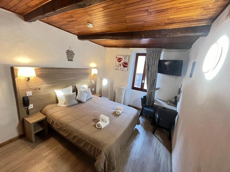 Hôtel Du Cheval Blanc — hotel in Barcelonnette