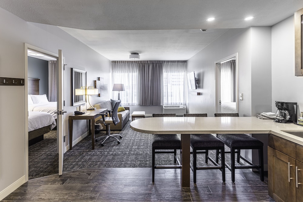 Staybridge Suites Montgomery Downtown an IHG Hotel - photo 5