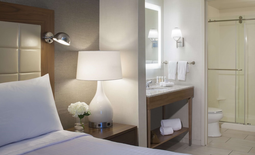 Homewood Suites by Hilton Miami Dolphin Mall - photo 9