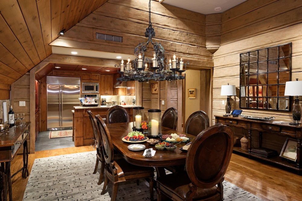 Colorado Lodge at the Ritz Carlton - photo 8