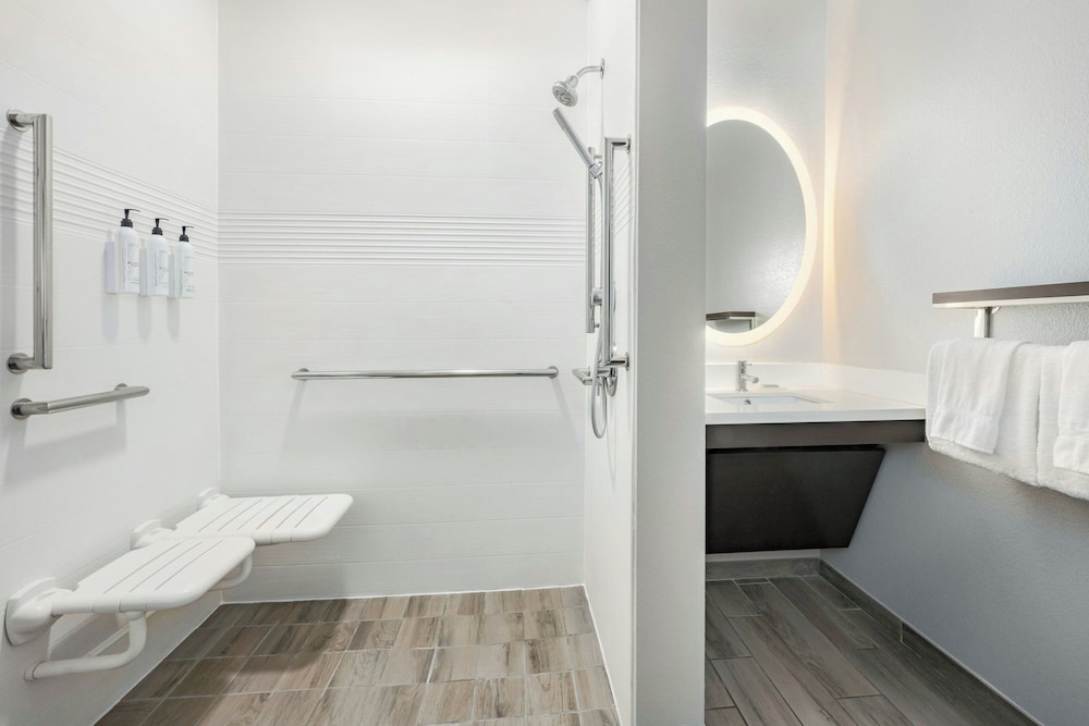 TownePlace Suites Dothan - photo 14