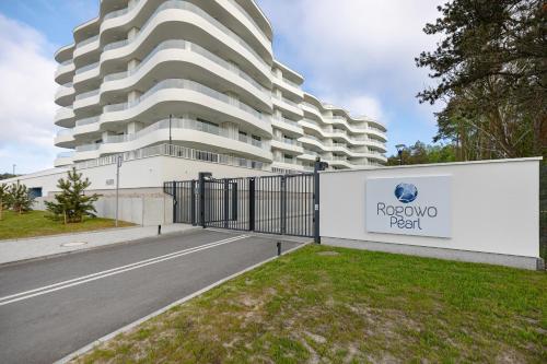 Rogowo Pearl Exclusive Apartments by Noclegi Renters — 4-Star Luxury Hotel in Rogowo, Poland