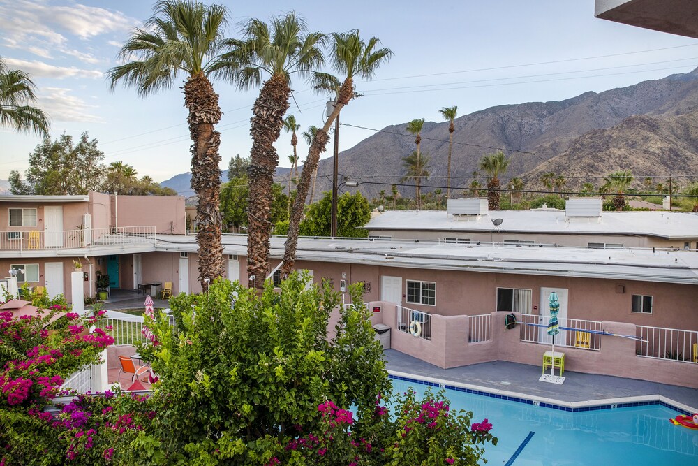 Inn at Palm Springs - photo 40