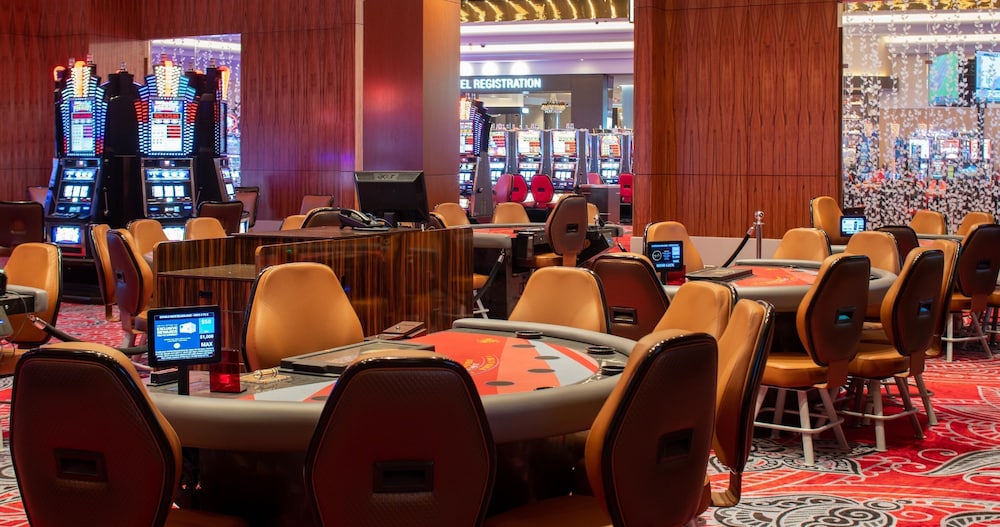 Southland Casino Hotel - photo 23