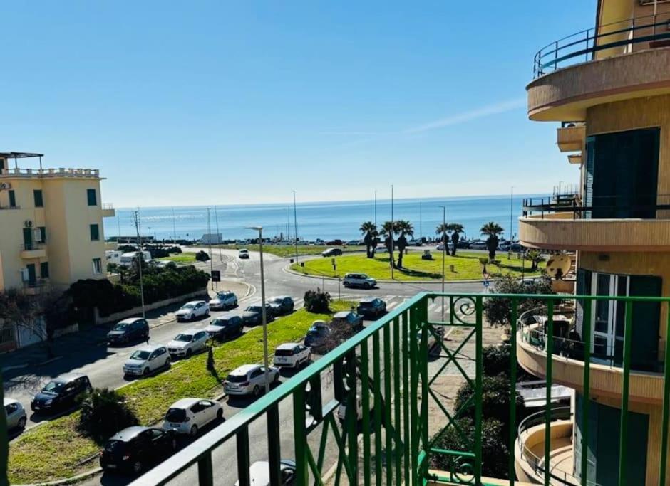 Sun&Sea Apartment — 4-Star Luxury Hotel in Lido Di Ostia, Italy